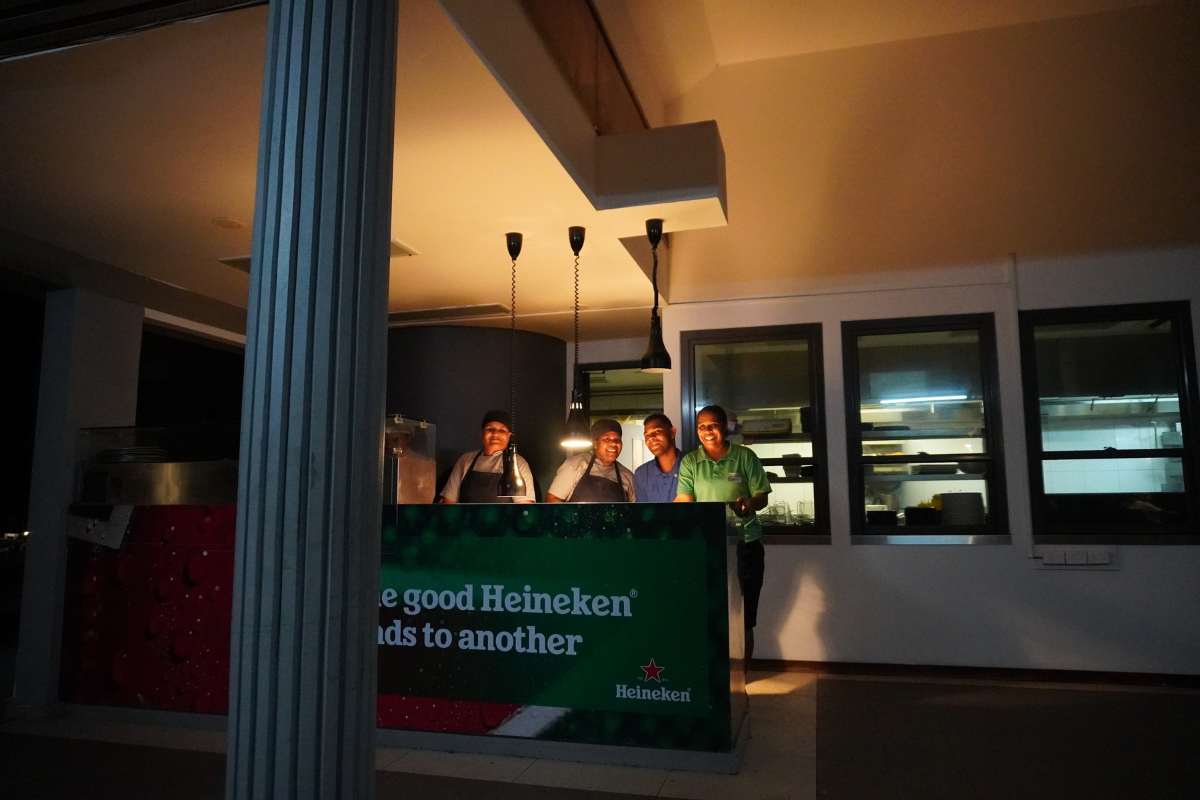 Where to Eat in Denarau: A Casual Restaurant with Golf Course Views - Heineken House Restaurant